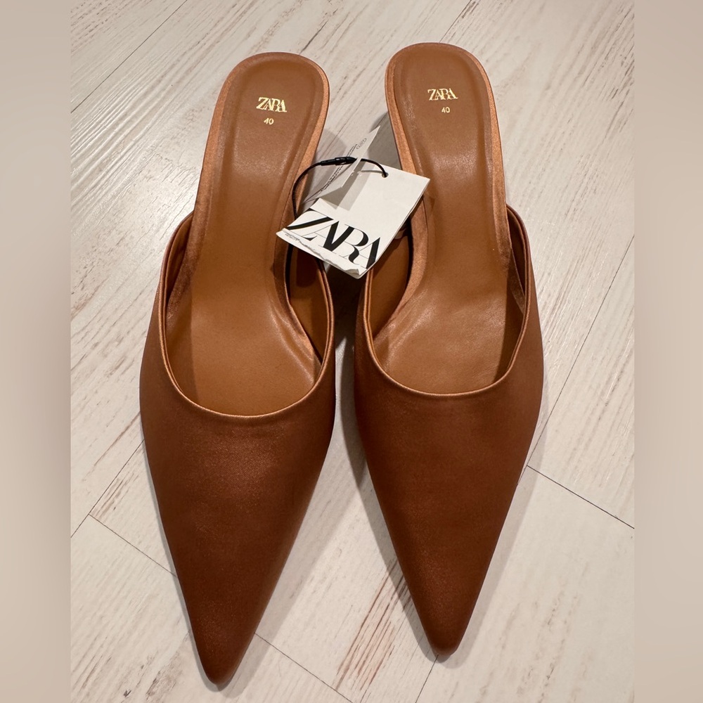 NWT women’s Zara short heels size 40